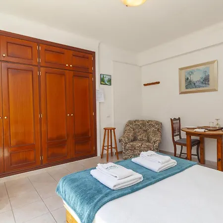 A66 - Pedra Alcada Bedroom Rum i privatbostad *