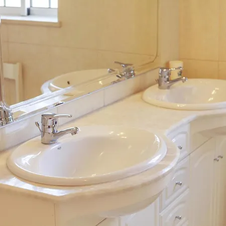 A66 - Pedra Alcada Bedroom Rum i privatbostad